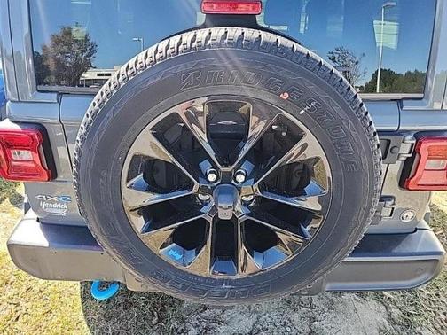 2022 Jeep Wrangler Unlimited 4xe Sahara