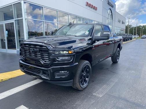 2025 RAM 2500 Big Horn Crew Cab 4x4 6'4' Box