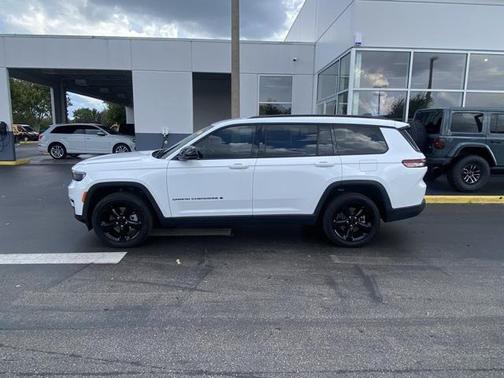 2021 Jeep Grand Cherokee L Altitude