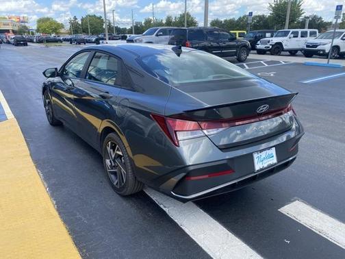 2025 Hyundai ELANTRA Sport