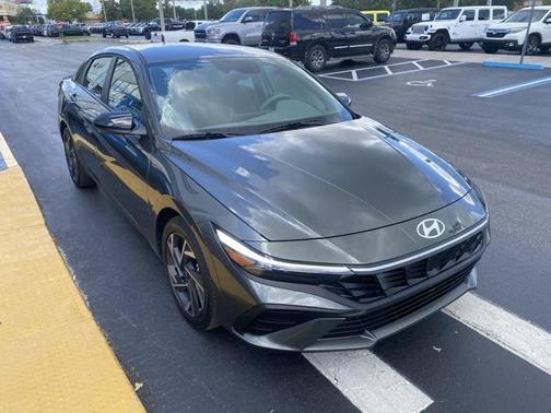 2025 Hyundai ELANTRA Sport