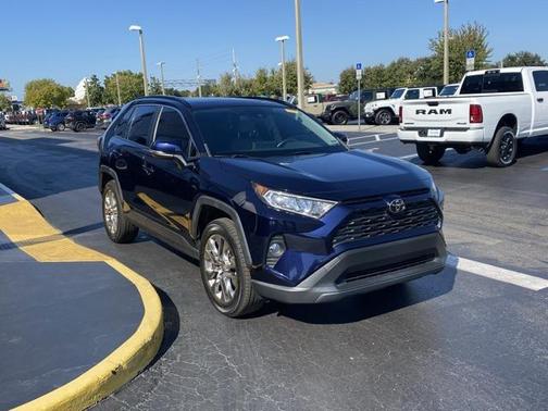 2021 Toyota RAV4 XLE Premium