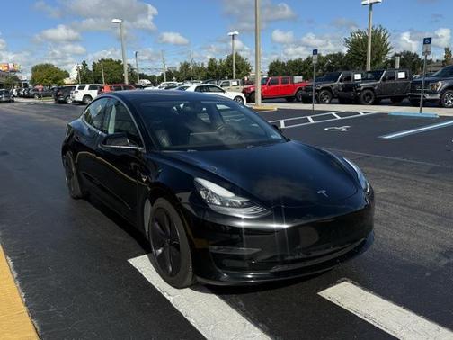 2019 Tesla Model 3 Standard Range Plus