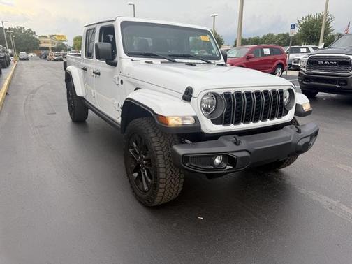 2025 Jeep Gladiator Nighthawk