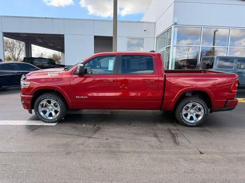 Molten Red Pearlcoat 2026 RAM 1500 Big Horn/Lone Star