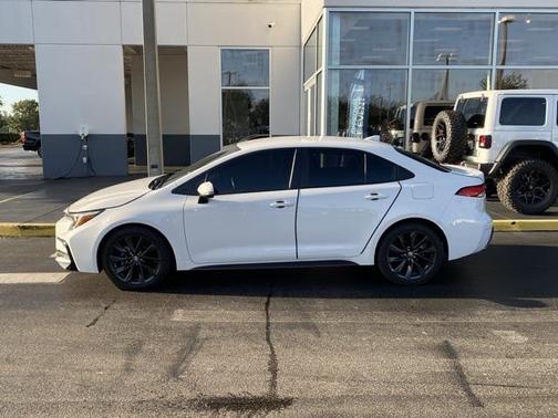 2023 Toyota Corolla SE