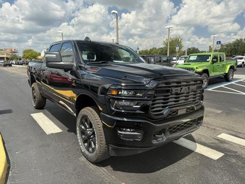 2025 RAM 2500 Big Horn Crew Cab 4x4 6'4' Box