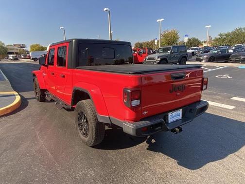 2022 Jeep Gladiator Sport S