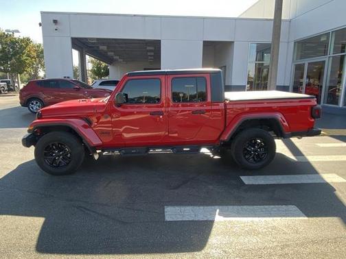 2022 Jeep Gladiator Sport S