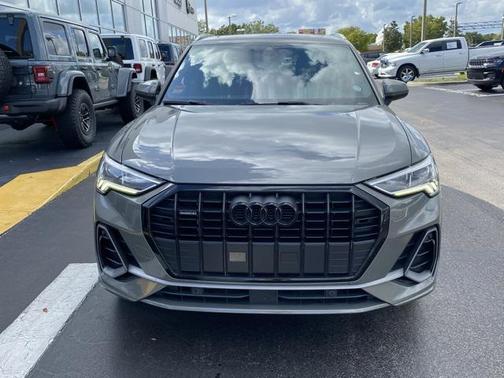 2019 Audi Q3 2.0T S line Premium Plus