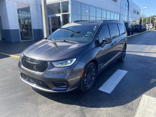 2022 Chrysler Pacifica Limited