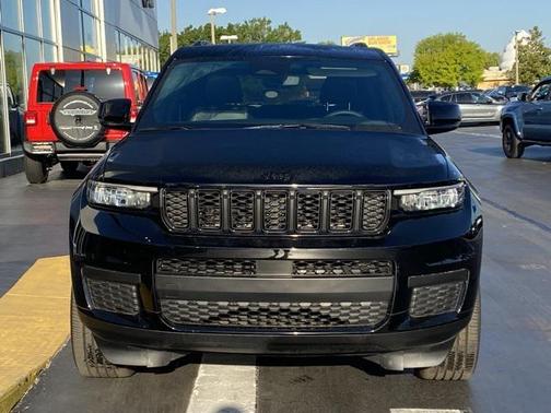 2023 Jeep Grand Cherokee L Altitude