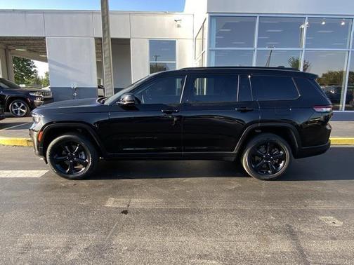 2023 Jeep Grand Cherokee L Altitude