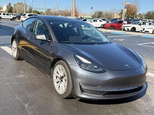 2021 Tesla Model 3 Standard Range Plus