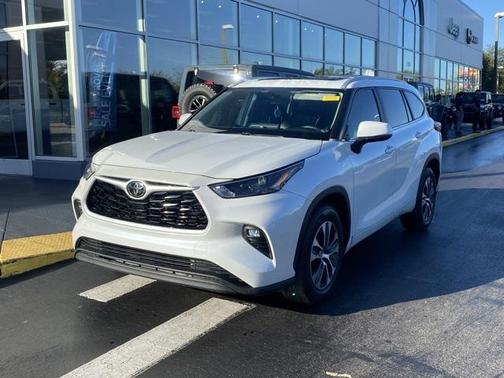 2023 Toyota Highlander XSE