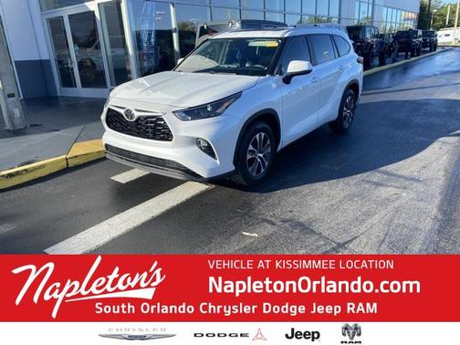 2023 Toyota Highlander XSE