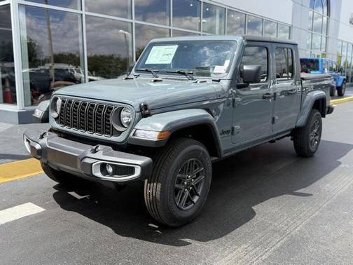 2025 Jeep Gladiator Sport S