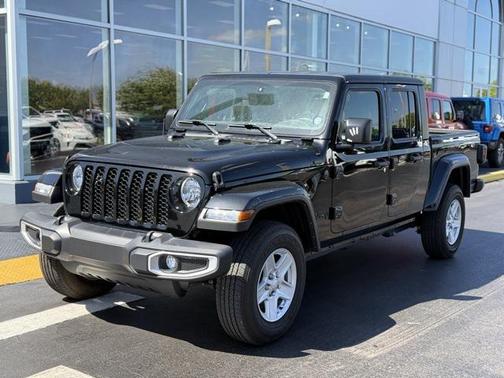 2023 Jeep Gladiator Sport S