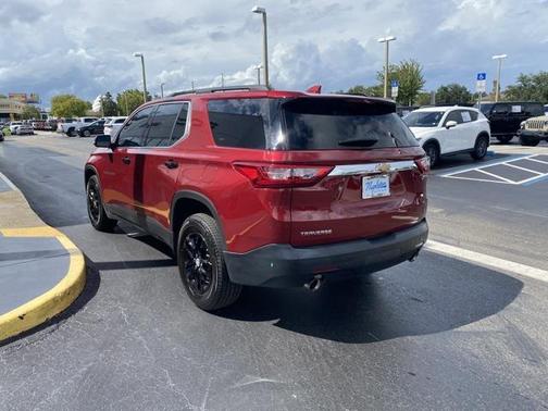 2021 Chevrolet Traverse LT Cloth