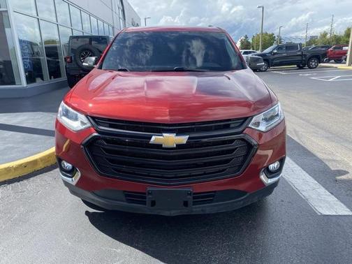 2021 Chevrolet Traverse LT Cloth