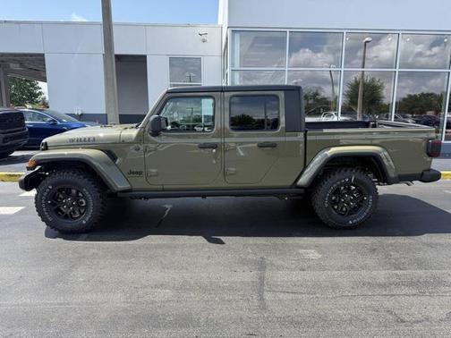 2025 Jeep Gladiator Willys
