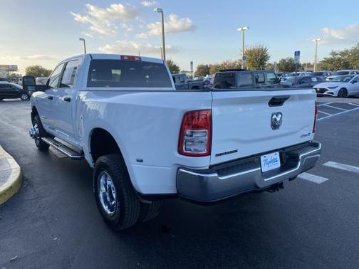 2024 RAM 3500 Big Horn Crew Cab 4x4 8' Box
