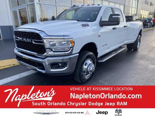 2024 RAM 3500 Big Horn Crew Cab 4x4 8' Box