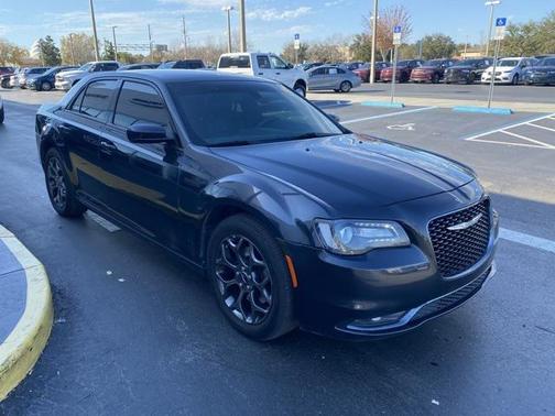 2018 Chrysler 300 S