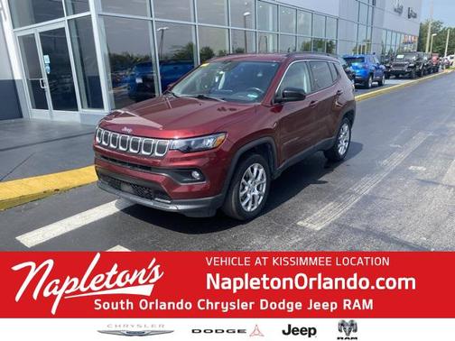 2022 Jeep Compass Latitude Lux