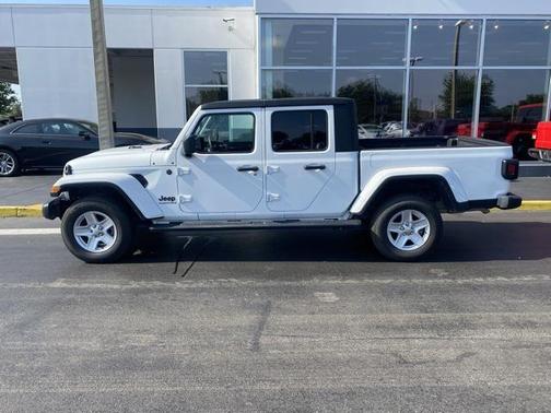 2023 Jeep Gladiator Sport S