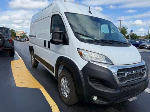 Bright White Clearcoat 2026 RAM ProMaster 1500 Base