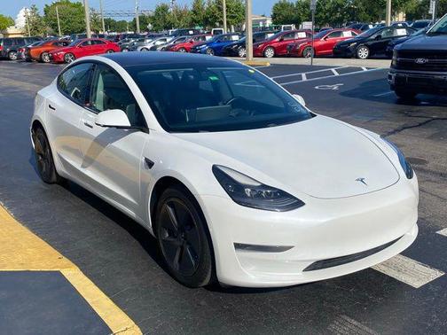 Pearl White Multi-Coat 2021 Tesla Model 3 Standard Range Plus