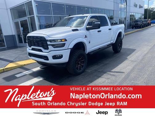 2025 RAM 2500 Big Horn Crew Cab 4x4 6'4' Box