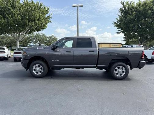 2025 RAM 2500 Big Horn Crew Cab 4x4 6'4' Box