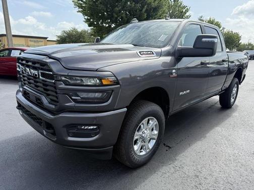 2025 RAM 2500 Big Horn Crew Cab 4x4 6'4' Box
