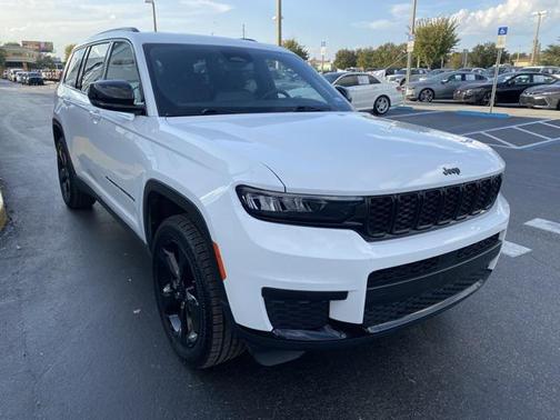 2023 Jeep Grand Cherokee L Altitude