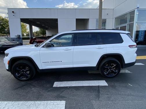 2023 Jeep Grand Cherokee L Altitude