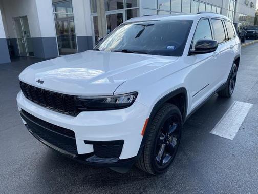 2023 Jeep Grand Cherokee L Altitude