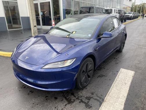 2025 Tesla Model 3 Long Range