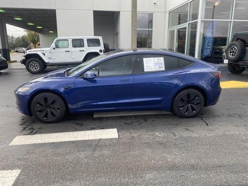 2025 Tesla Model 3 Long Range