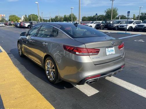2017 Kia Optima SXL Turbo