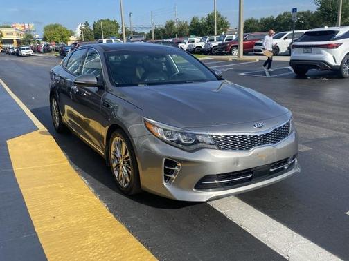 2017 Kia Optima SXL Turbo
