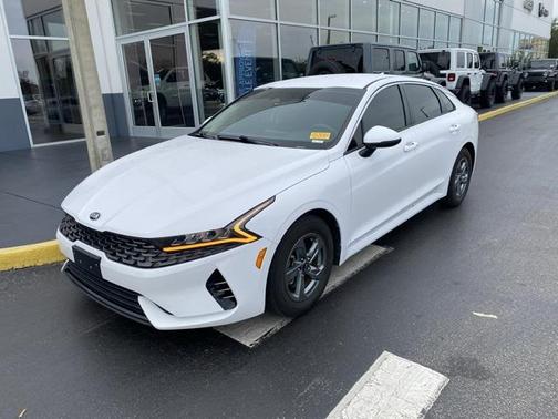 2021 Kia K5 LXS