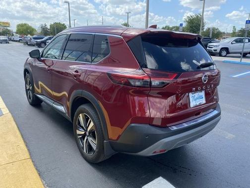 2021 Nissan Rogue SL
