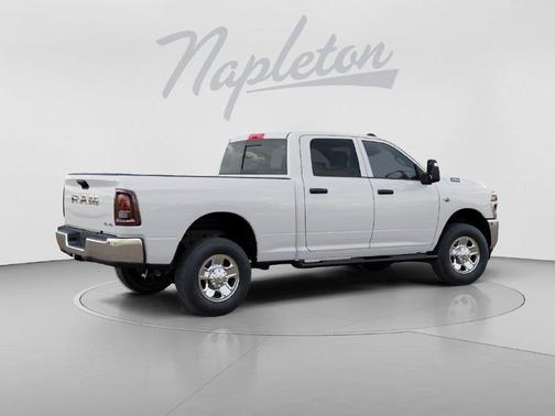 Bright White Clearcoat 2027 RAM 2500 Tradesman