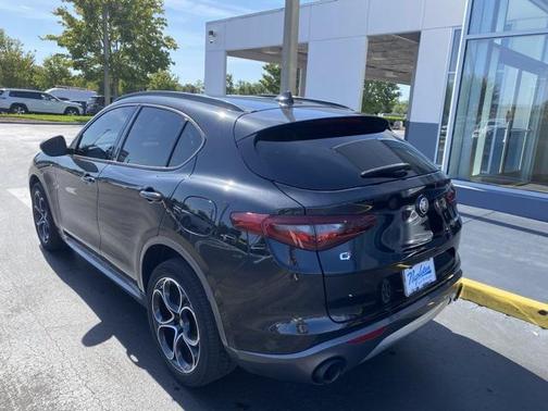 2022 Alfa Romeo Stelvio Ti