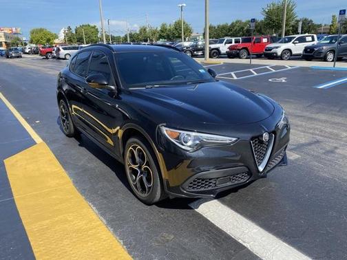 2022 Alfa Romeo Stelvio Ti