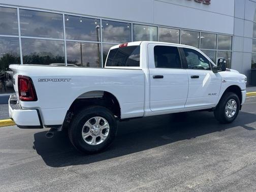 2025 RAM 2500 Big Horn Crew Cab 4x4 6'4' Box