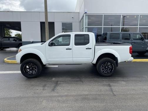 2018 Nissan Frontier SV