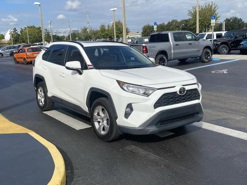 2019 Toyota RAV4 XLE